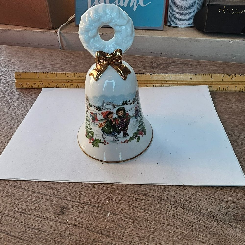 AVON Collectable Christmas bell